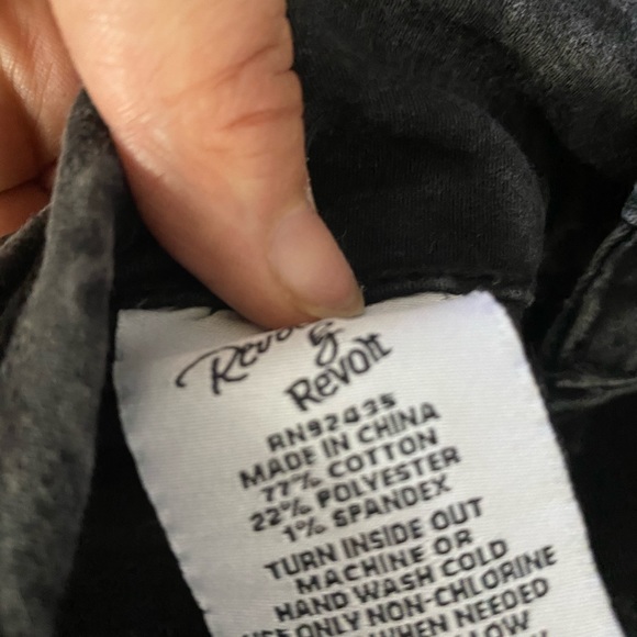 Jeans - Picture 3 of 4